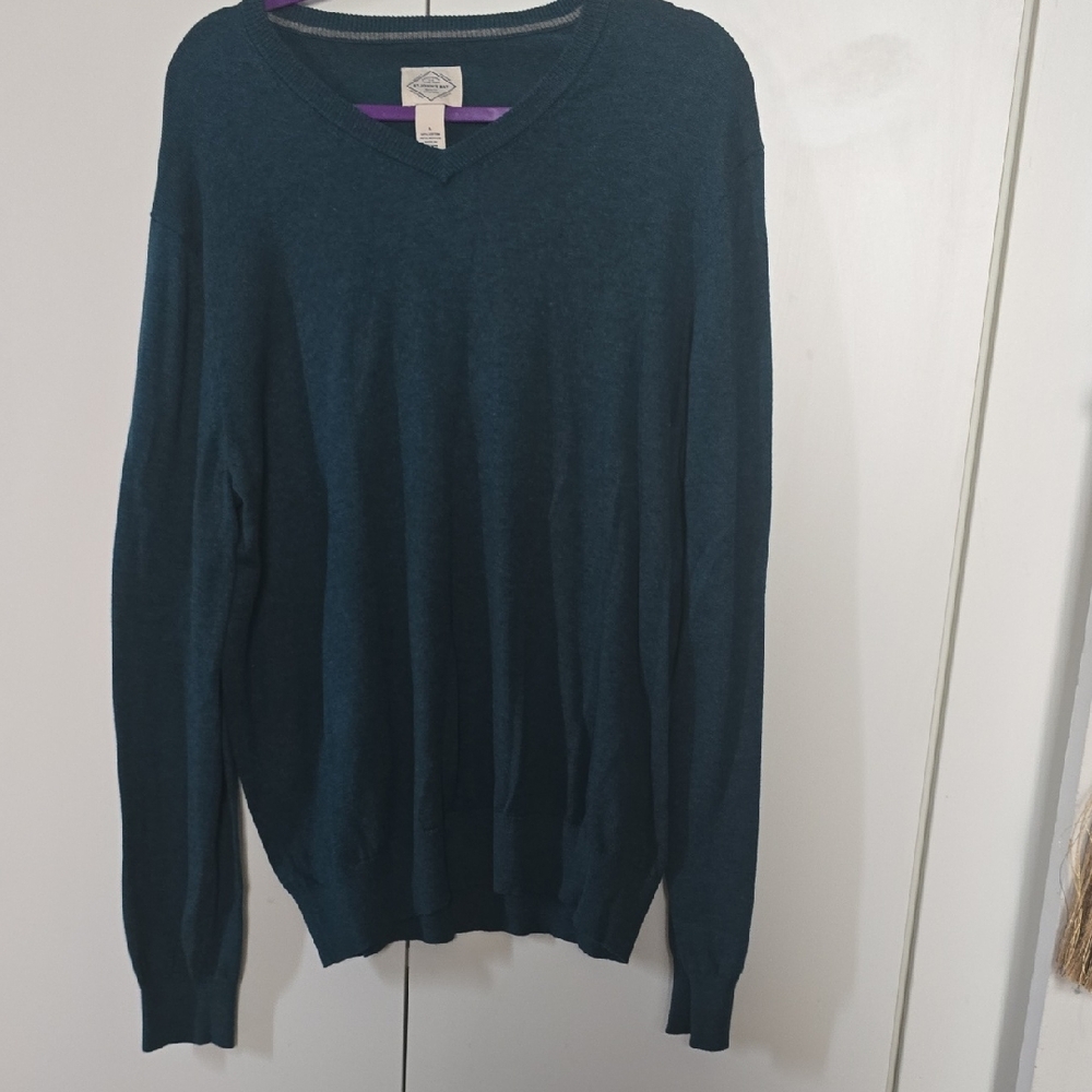 St. John's Bay Men's Deep Teal V-Neck Sweater